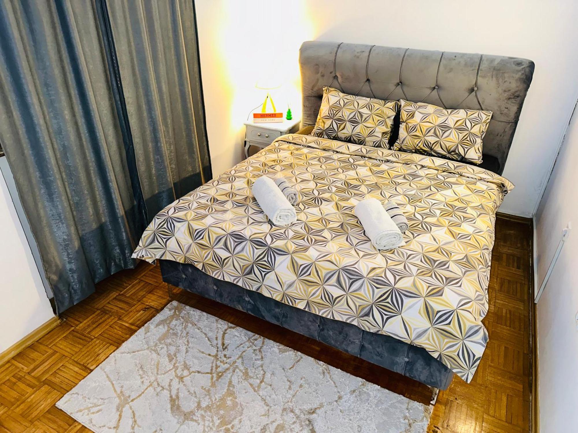 Hedonist Spa Jacuzzi Sarajevo Free Parking Екстер'єр фото