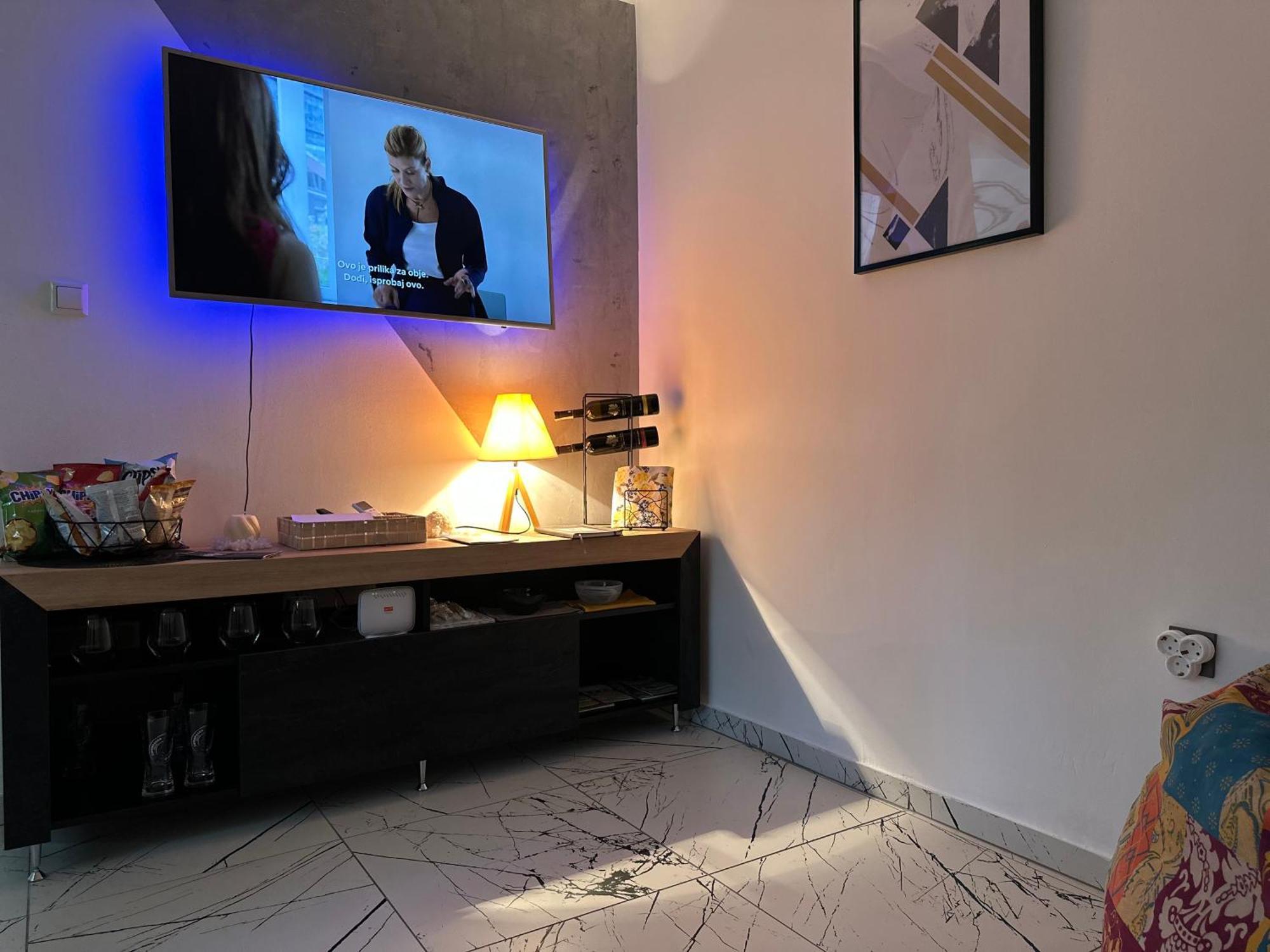 Hedonist Spa Jacuzzi Sarajevo Free Parking Екстер'єр фото