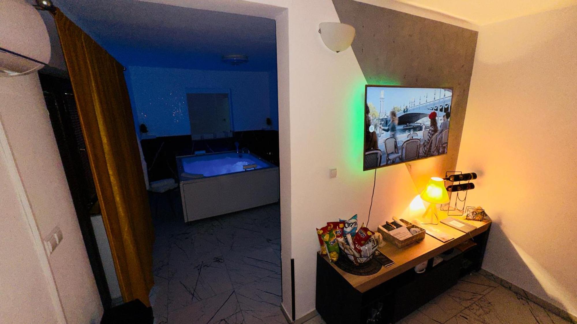 Hedonist Spa Jacuzzi Sarajevo Free Parking Екстер'єр фото